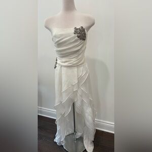 ABS by Allen Schwartz Strapless 100% Silk Ruffle Gown Size 8 NWT $220
